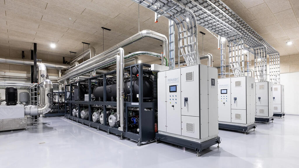 Fenagy produserer og leverer IoT-aktiverte varmepumper og kjølesystemer – bærekraftige og innovative produkter med IIoT-løsninger fra Inuatek og Secomea.

